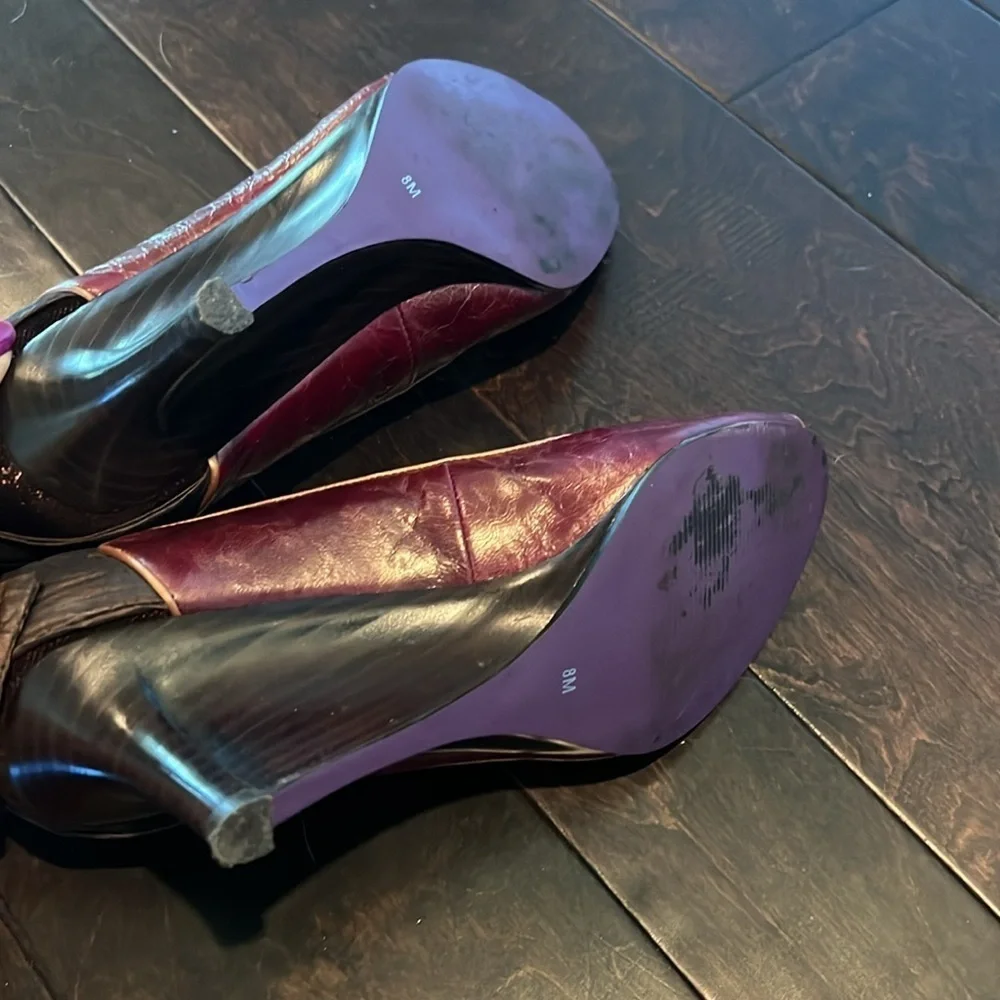 Kenzie wedge 8M
